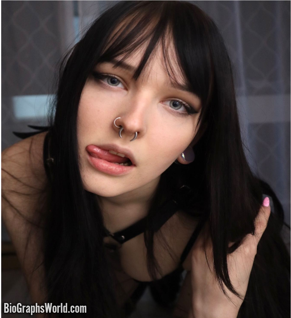 Amelia Riven Age Career Family Net Worth Height Bio 2024 amelia-riven-age-career-family-net-worth-height-bio-2024