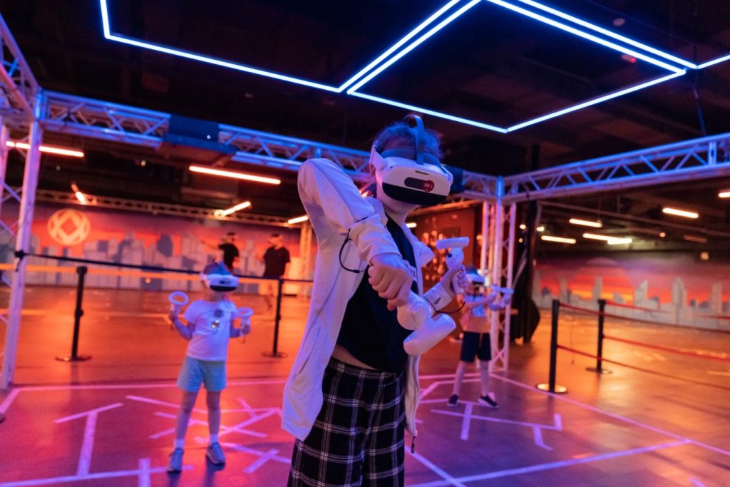 How Much Does a VR Franchise Cost and How to Calculate the Budget?